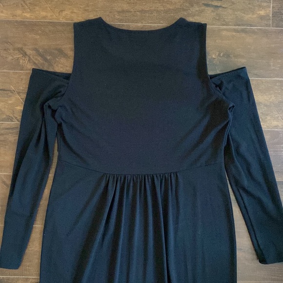 DKNYC - Long Sleeve Cold Shoulder Dress - Black - M - Picture 5 of 5